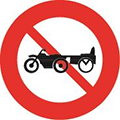 P.111c – Cấm xe ba bánh loại có động cơ